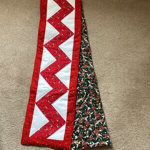 New Handmade Christmas Extra Long Quilted Table Runner Reversable Table Linens
